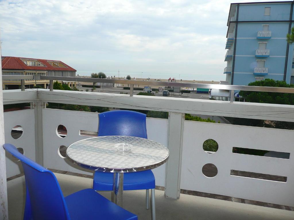 Residence Zenith Каорле Екстер'єр фото